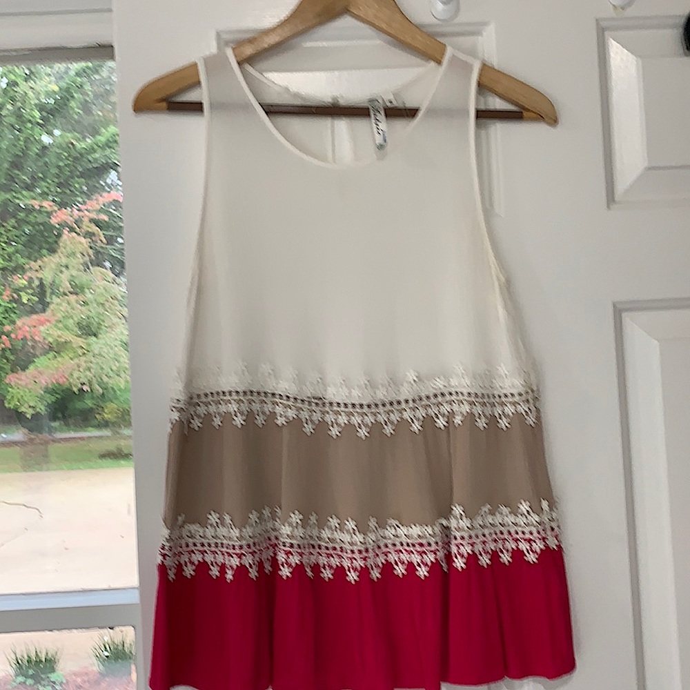 Andree by Unit Color Block Flowy Tank Like New Condition